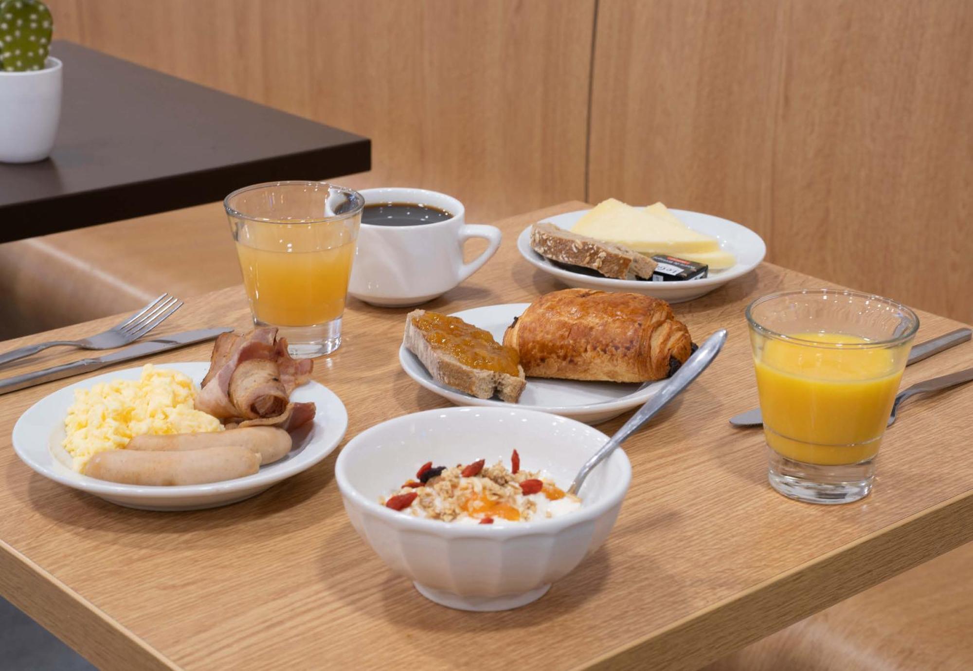 B&B Hotel Maubeuge-Louvroil Εξωτερικό φωτογραφία